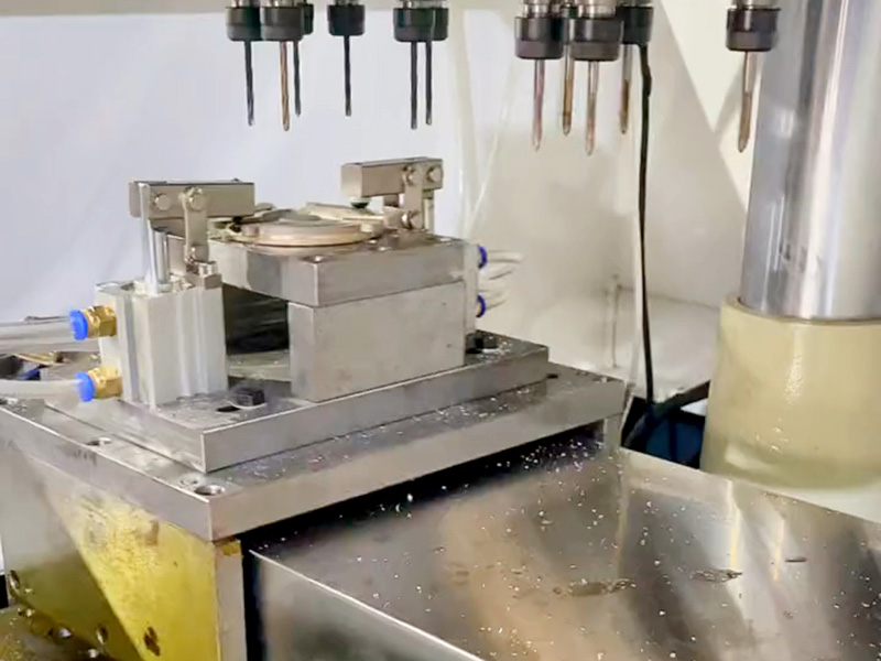 高速鉆攻機好不好？設備特點！