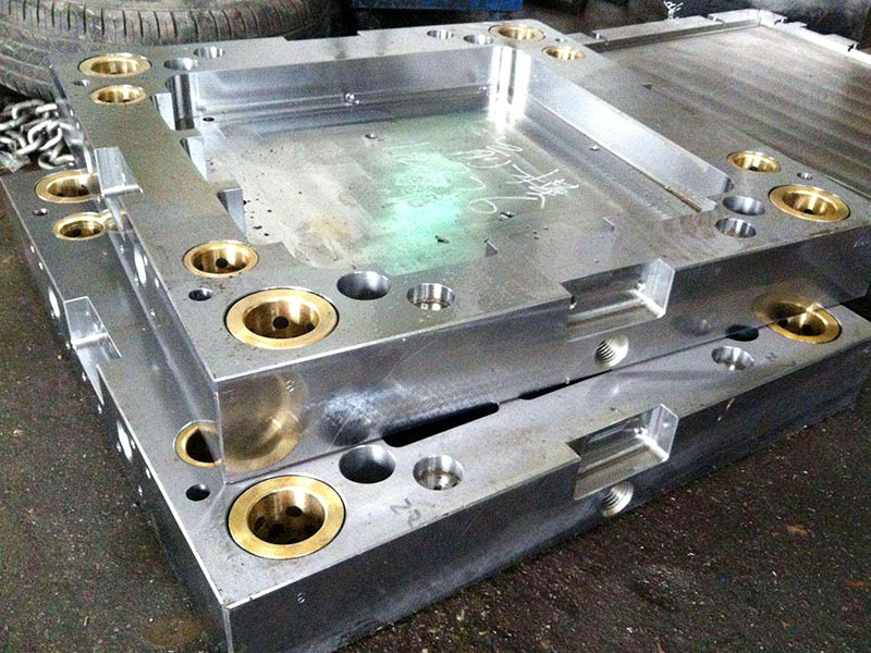 深孔鉆加工為什么會偏斜很大？